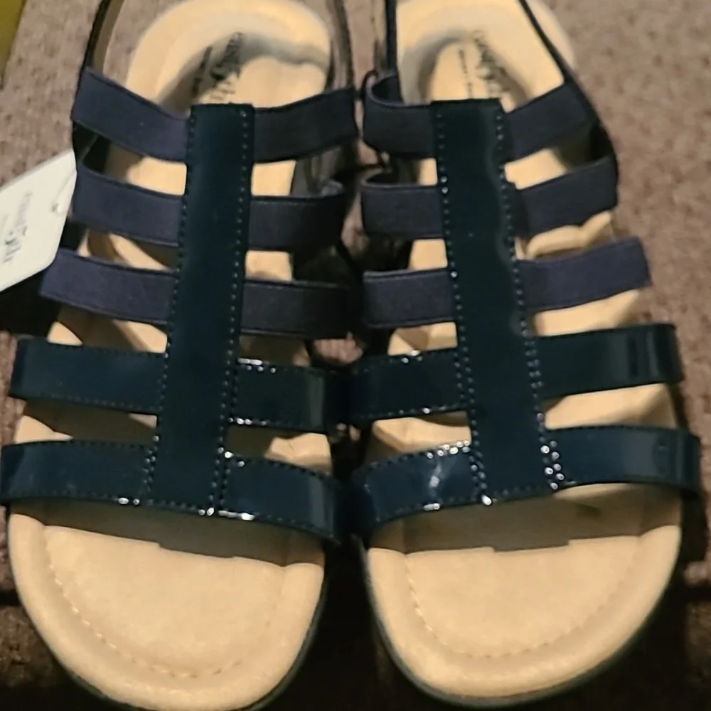EAST 5TH WOMEN'S NAVY BLUE PATENT LEATHER SANDALS SIZE 7